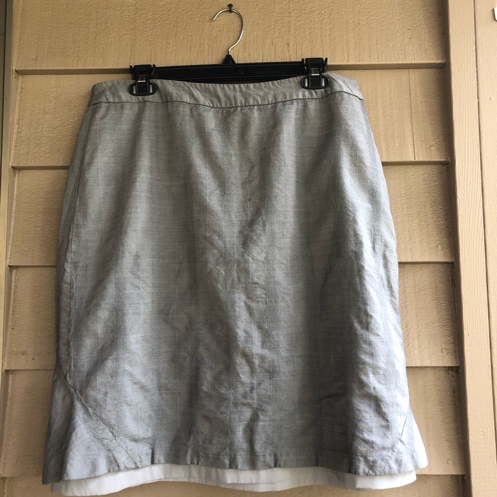 Garfield & Marks skirt business gray exposed lining. USA made